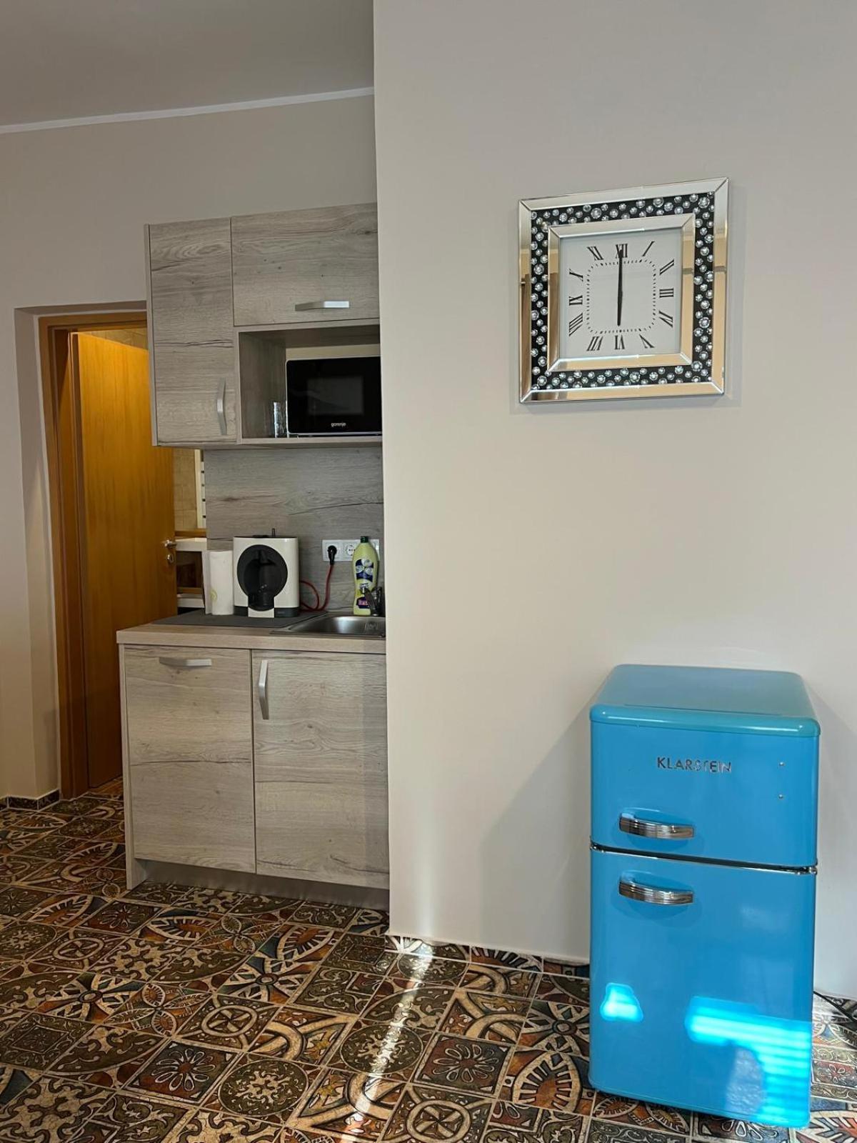 Centralpark Suites Марибор Экстерьер фото
